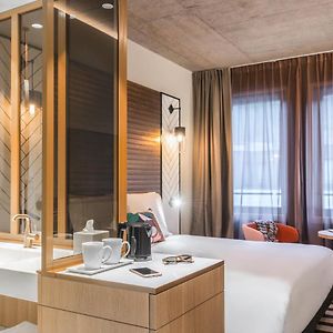Camera classica con letto queen size